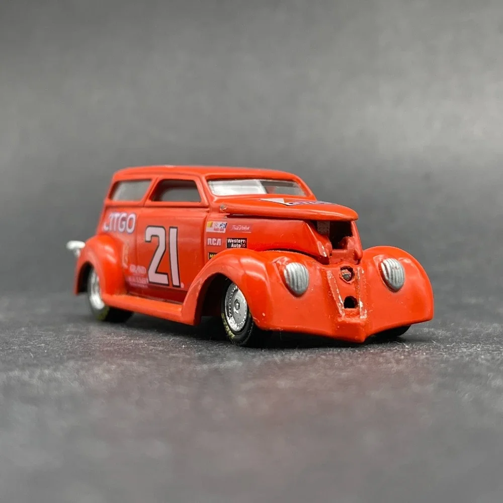 Racing Champions‎ 1937 '37 Boxotica Michael Waltrip Citgo Car Orange 1/64 Loose
